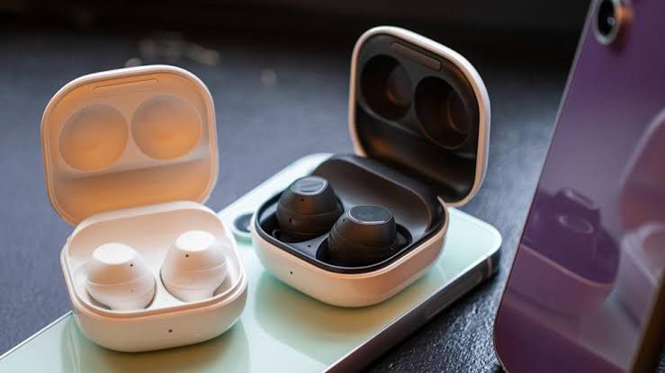 Samsung Buds FE