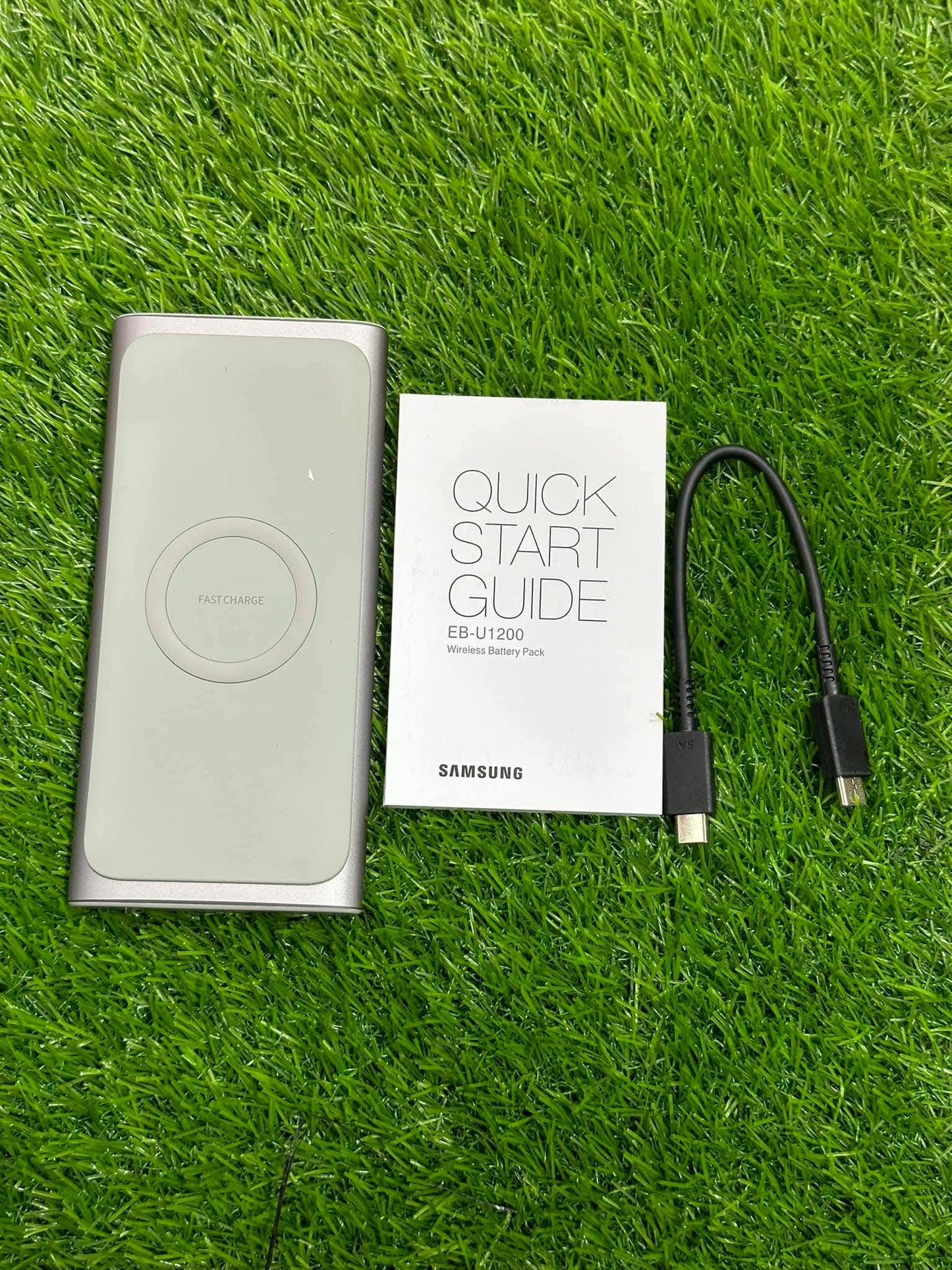 Samsung Wireless Power bank 10,000 MAH
