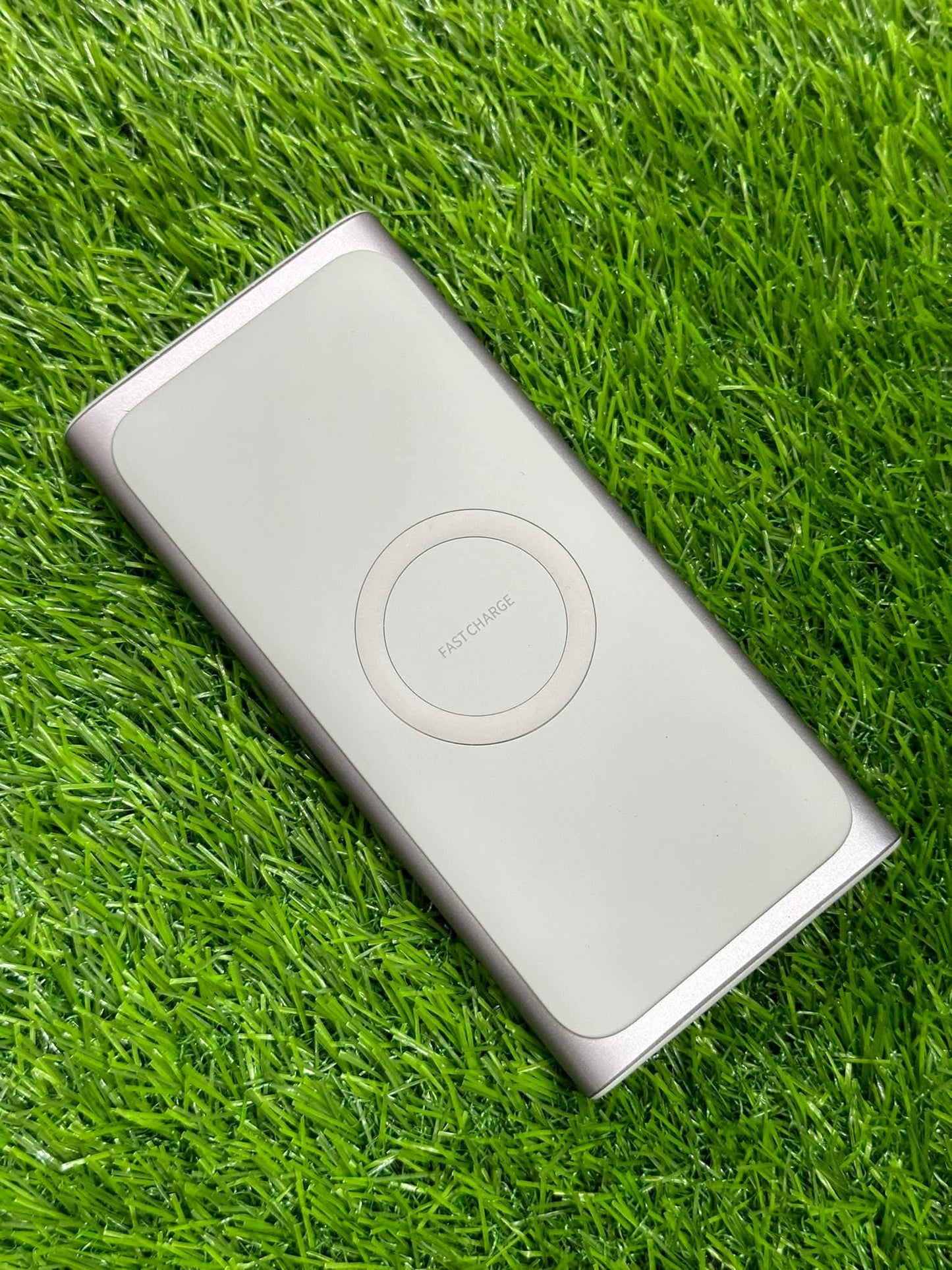 Samsung Wireless Power bank 10,000 MAH