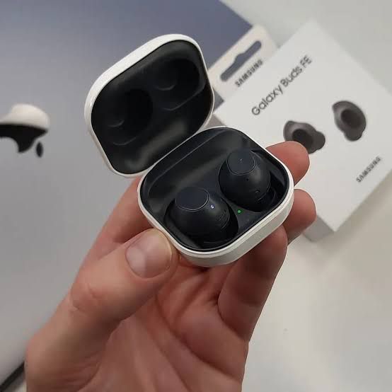 Samsung Buds FE