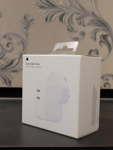 Apple 35w Power Adapter USB-C Port